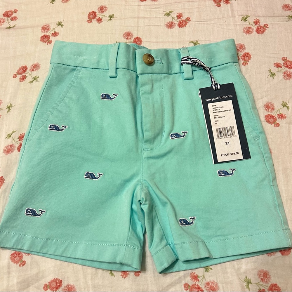 Vineyard vine shorts 3T